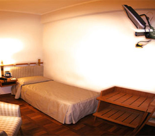 Imagen de la habitación del Hotel Meeting. Foto 6