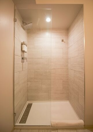 Imagen general del Hotel Meeting House. Foto 12