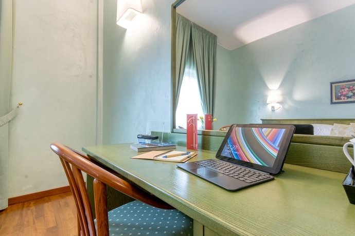 Imagen de la habitación del Hotel Meeting Santacroce. Foto 4