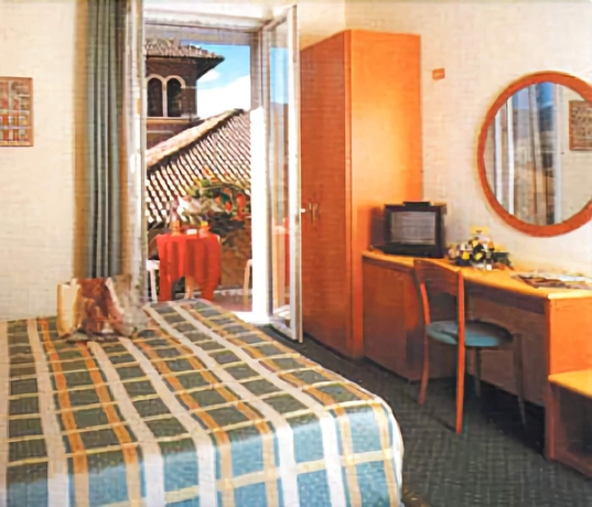 Imagen de la habitación del Hotel Meeting, Stresa. Foto 9