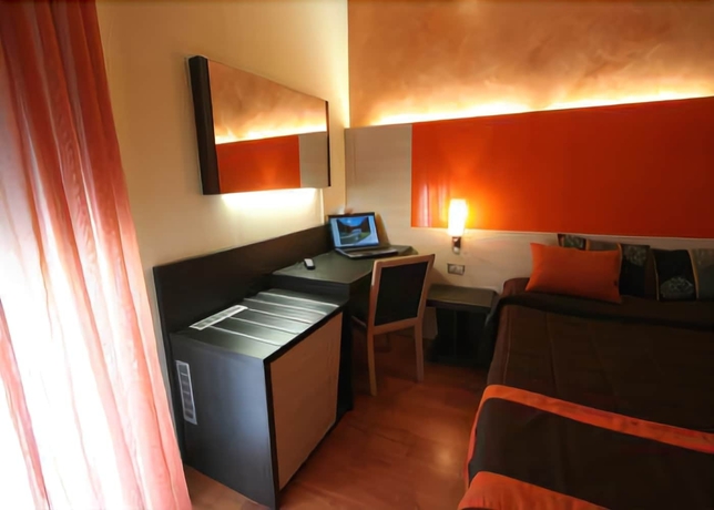 Imagen de la habitación del Hotel Meeting, Stresa. Foto 10