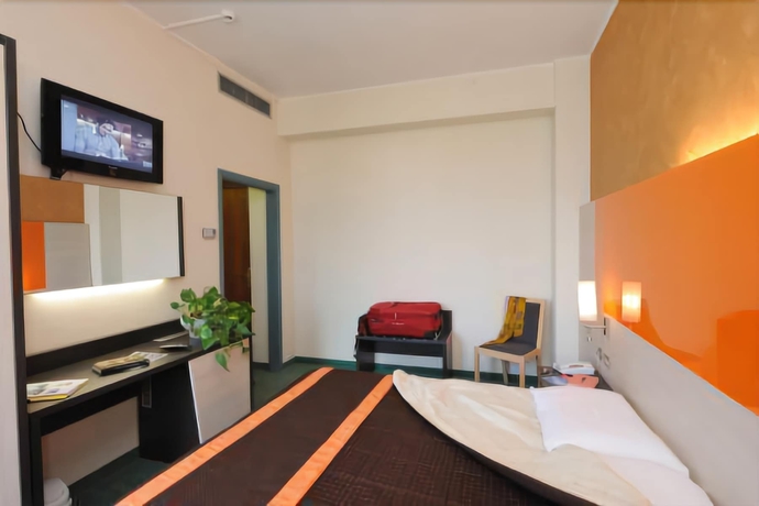 Imagen de la habitación del Hotel Meeting, Stresa. Foto 12