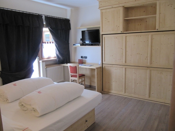Imagen de la habitación del Hotel Meeting, Teola. Foto 5