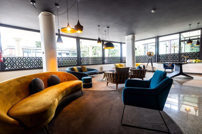 Imagen de los interiores del Hotel Mefuta. Foto 19