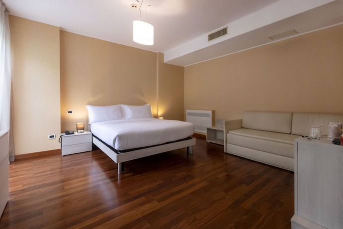 Imagen de la habitación del Hotel Mefuta. Foto 12