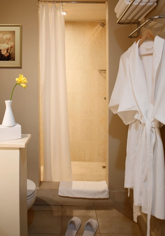 Imagen de la habitación del Hotel Meg. Foto 4