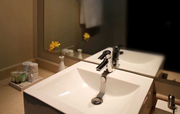 Imagen de la habitación del Hotel Meg. Foto 6