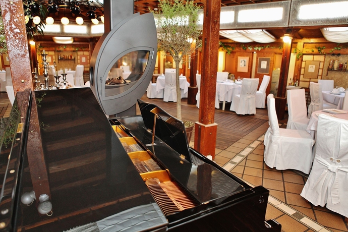 Imagen del bar/restaurante del Hotel Meg Lozenetz. Foto 5
