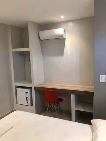 Imagen de la habitación del Hotel Mega Aeroporto. Foto 5