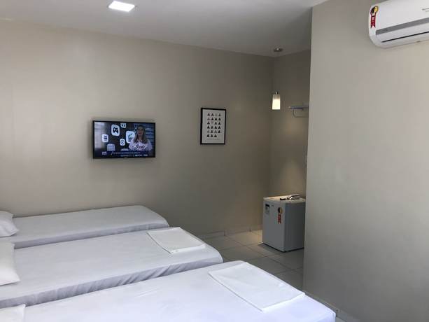 Imagen de la habitación del Hotel Mega Aeroporto. Foto 10