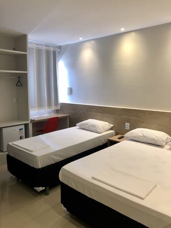 Imagen de la habitación del Hotel Mega Aeroporto. Foto 11