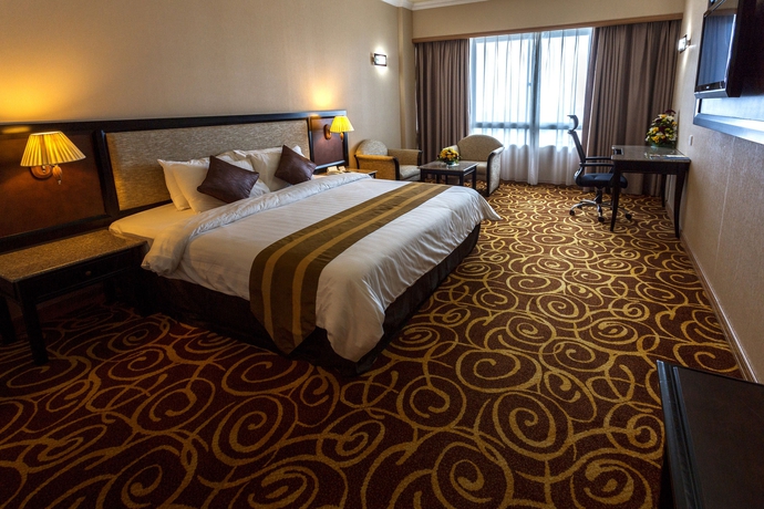 Imagen de la habitación del Hotel Mega. Foto 8