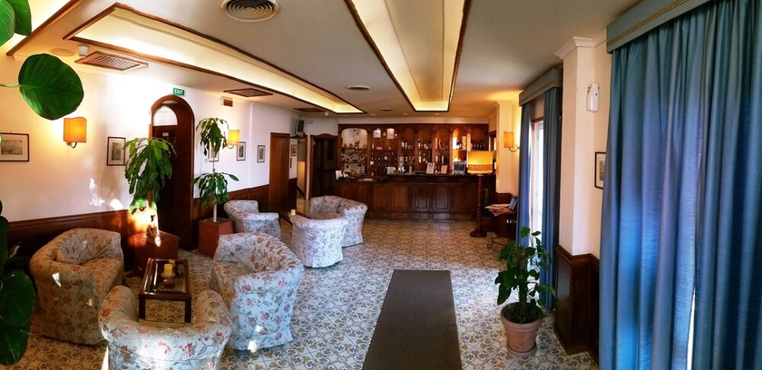 Imagen de los interiores del Hotel Mega Mare. Foto 18