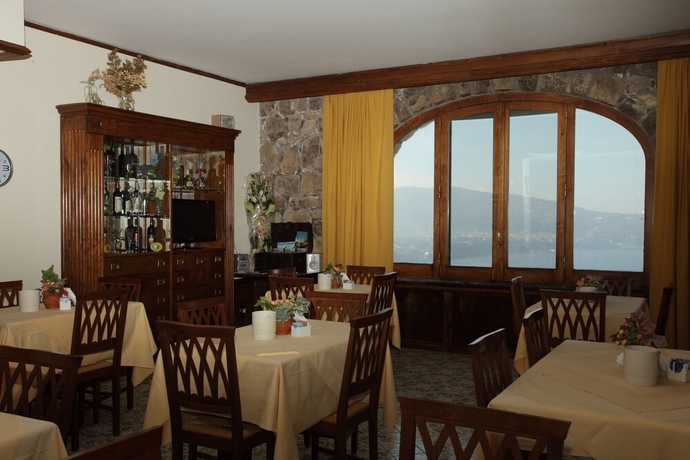 Imagen de los interiores del Hotel Mega Mare. Foto 19