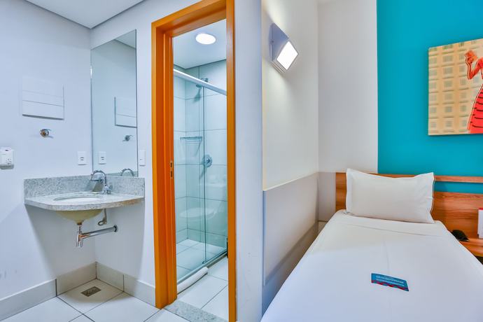 Imagen de la habitación del Hotel Mega Moda, Goiania. Foto 2