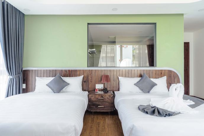 Imagen de la habitación del Hotel Mega Sky. Foto 6