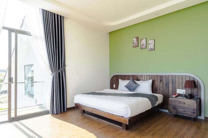 Imagen de la habitación del Hotel Mega Sky. Foto 9