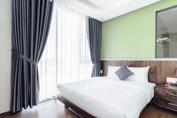 Imagen de la habitación del Hotel Mega Sky. Foto 15