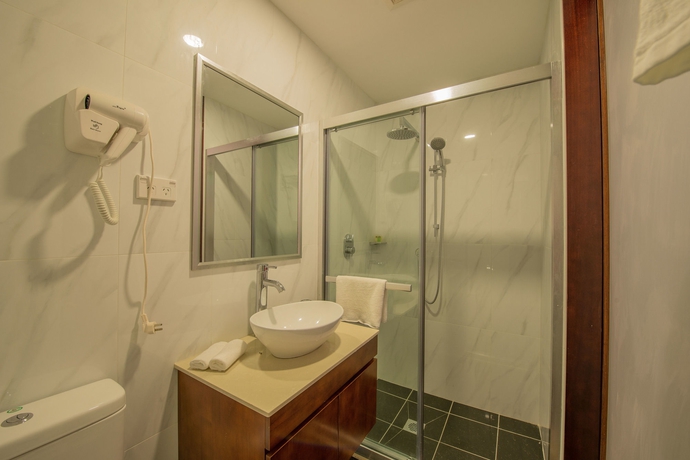 Imagen de la habitación del Hotel Megaboom City. Foto 5