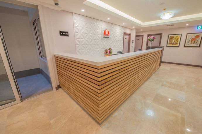 Imagen de los interiores del Hotel Megaboom City. Foto 16