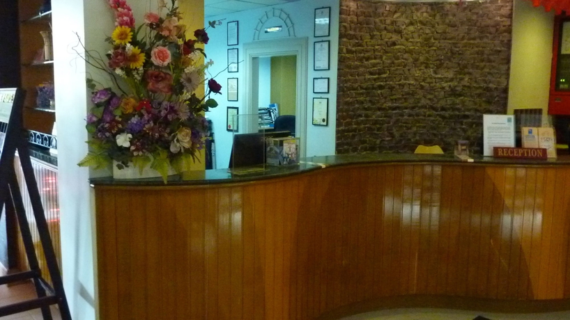Imagen de la habitación del Hotel Megah D'aru. Foto 3