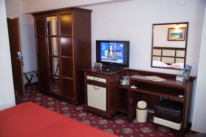 Imagen de los interiores del Hotel Megalos. Foto 10