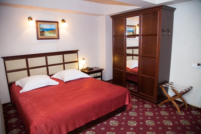 Imagen de la habitación del Hotel Megalos. Foto 5