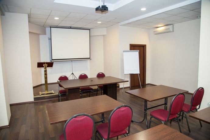 Imagen de los interiores del Hotel Megalos. Foto 15