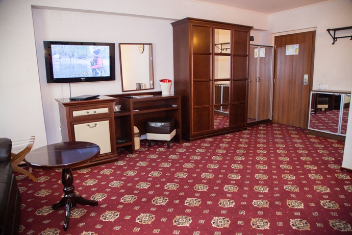 Imagen de la habitación del Hotel Megalos. Foto 6