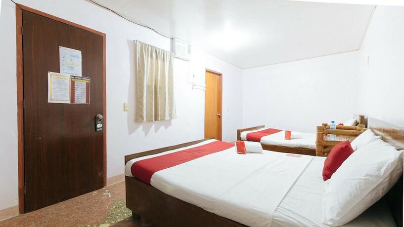 Imagen general del Hotel Megan\'s Paradisio Beach Resort. Foto 13