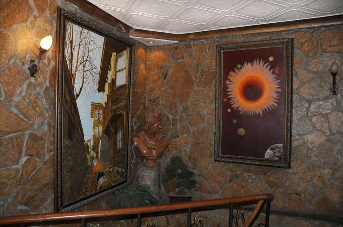 Imagen de los interiores del Hotel Megara Palace Old-city. Foto 12