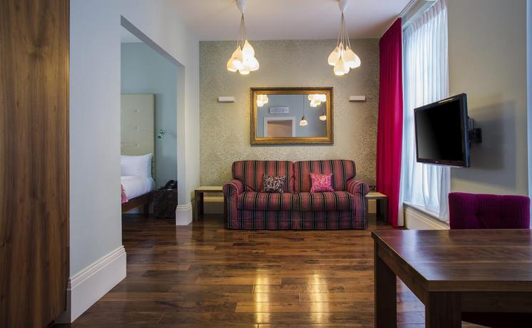 Imagen de la habitación del Hotel Megaro. Foto 6