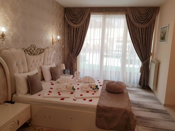 Imagen general del Hotel Megas Palace Bankya. Foto 3
