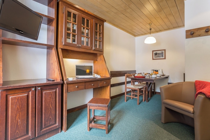 Imagen de la habitación del Hotel Meg&egrave;ve R&eacute;sidence Pierre and Vacances Le Mont D'arbois. Foto 9