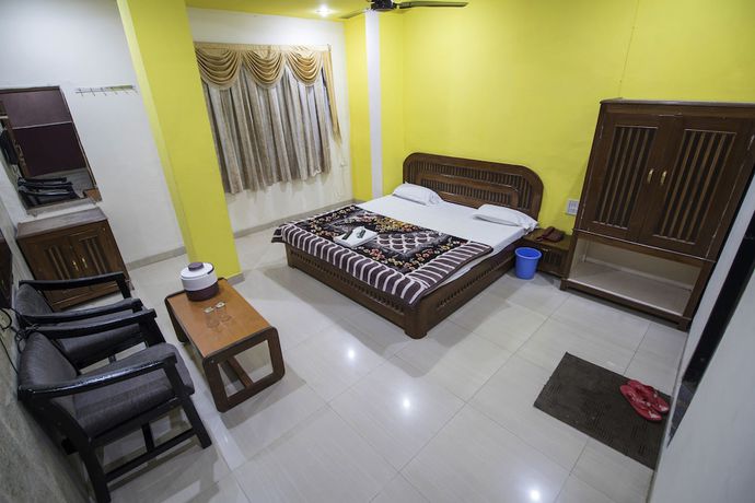 Imagen de la habitación del Hotel Meghdoot, Pachmarhi. Foto 5
