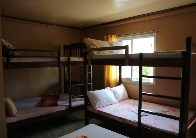 Imagen de la habitación del Hotel Megi Beach House. Foto 12