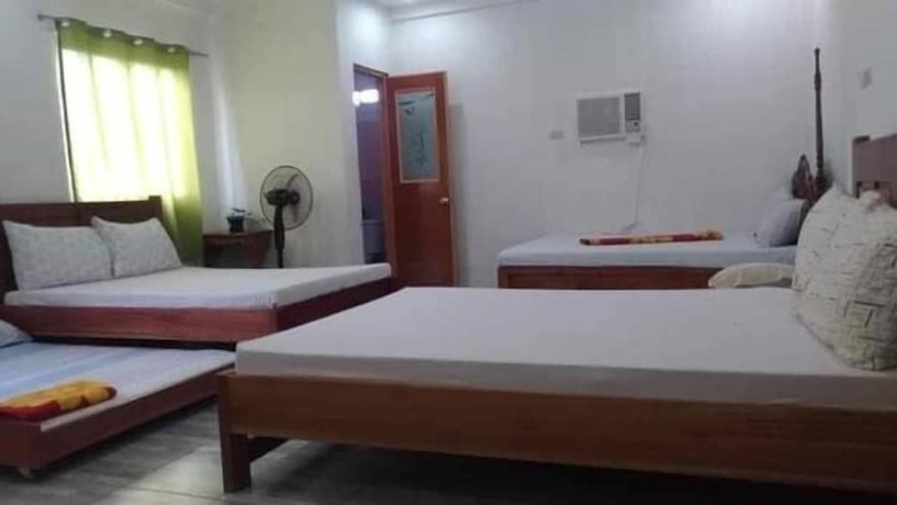 Imagen general del Hotel Megi Beach House. Foto 6