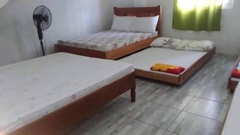 Imagen general del Hotel Megi Beach House. Foto 7