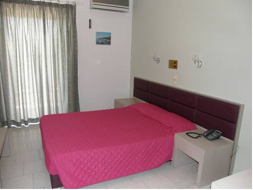Imagen de la habitación del Hotel Megim. Foto 3