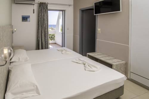 Imagen de la habitación del Hotel Megim. Foto 6