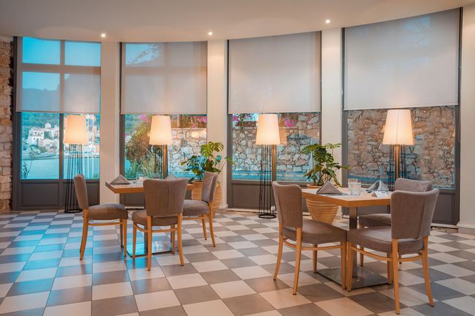 Imagen del bar/restaurante del Hotel Megisti. Foto 5
