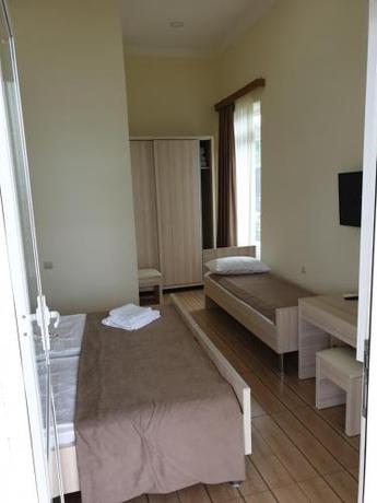 Imagen general del Hotel Megobroba. Foto 9