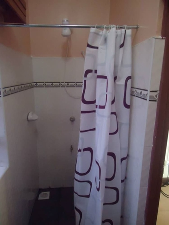 Imagen de la habitación del Hotel Meg\'s Guest House. Foto 14