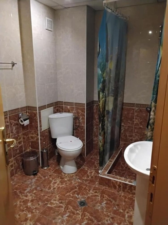 Imagen de la habitación del Hotel Mehdjarel. Foto 8