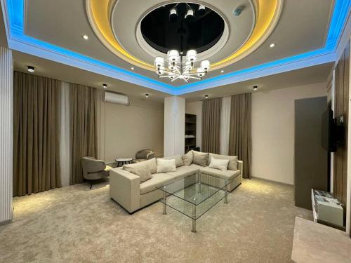 Imagen general del Hotel MehmonsaroyGrand. Foto 2