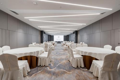 Imagen general del Hotel Mehood Elegant - Guangzhou Baiyun Airport Huadu Cultural Tourism City Branch. Foto 15