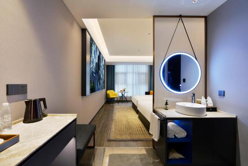 Imagen general del Hotel Mehood Hanzhong Central Plaza. Foto 1