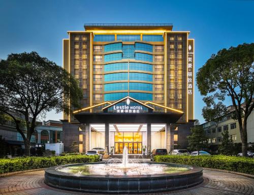 Imagen general del Hotel Mehood Lestie Guangzhou Hanxi Changlong Branch - Free Shuttle Bus to Canton Fair Complex Durin. Foto 1