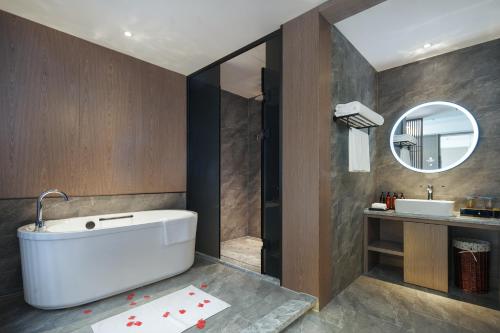 Imagen general del Hotel Mehood Lestie, Tianjin Changhong Park. Foto 3