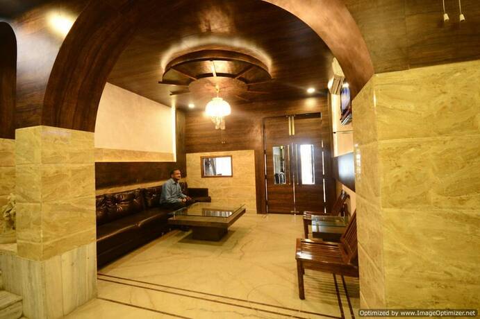 Imagen general del Hotel Mehra Inn. Foto 6